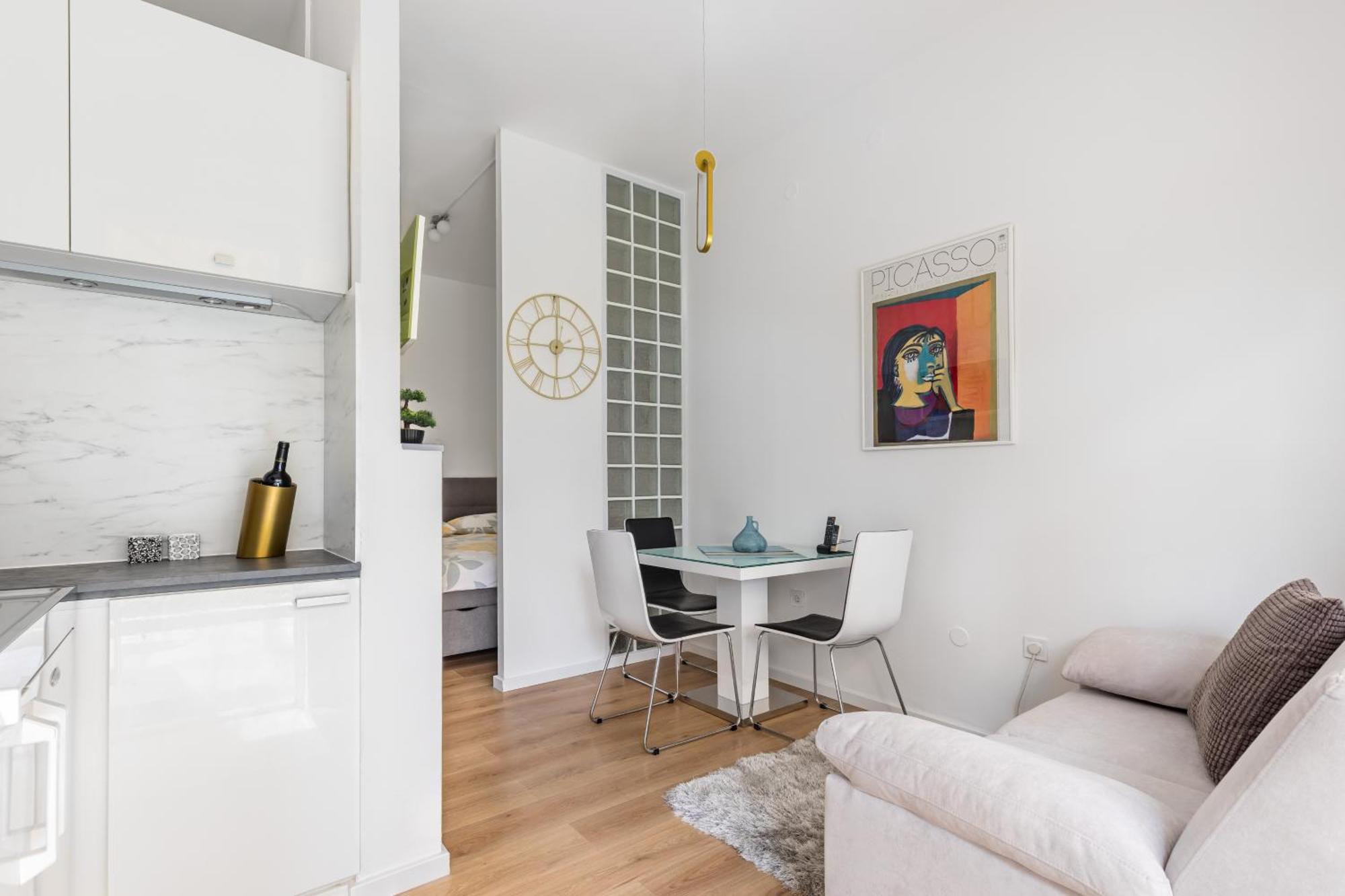 Apartment Modern Studio Near Znjan Beach Сплит Екстериор снимка